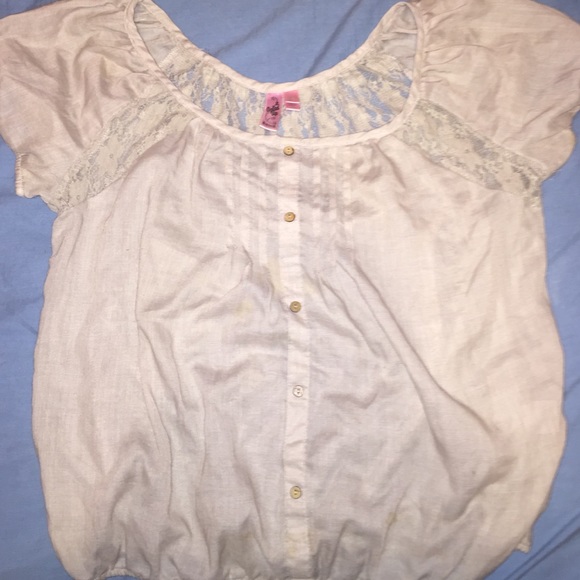 Cute beige top