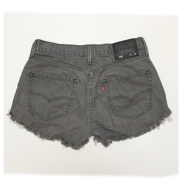 🚫BUNDLED🚫Gray Levi's Cutoffs - High Waisted - Picture 4 of 4