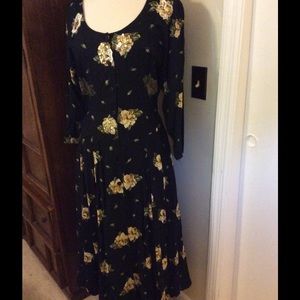 Vintage 80s black w/yellow flowers button up dress