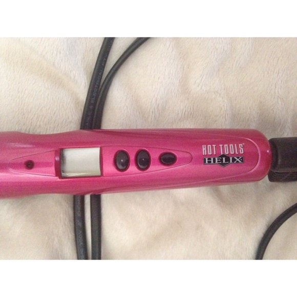 🚫SOLD Hot Tools 1.25" curling iron 💃🏻 - Picture 3 of 4