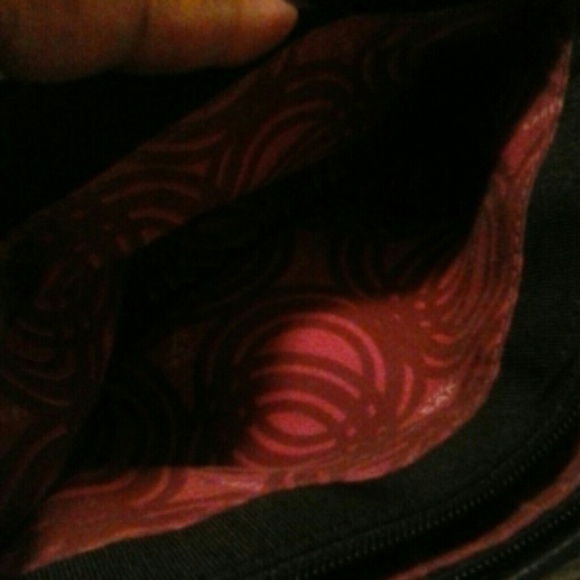 Blk Sak Purse - Picture 3 of 4