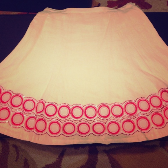 Knee length skirt