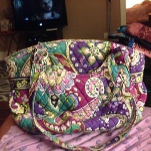 Authentic Vera Bradley Glenna -Heather pattern.