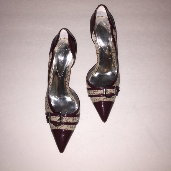 Guess Pointed Heels