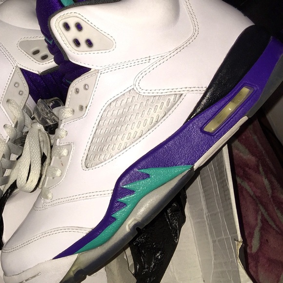 Jordan 5 grapes