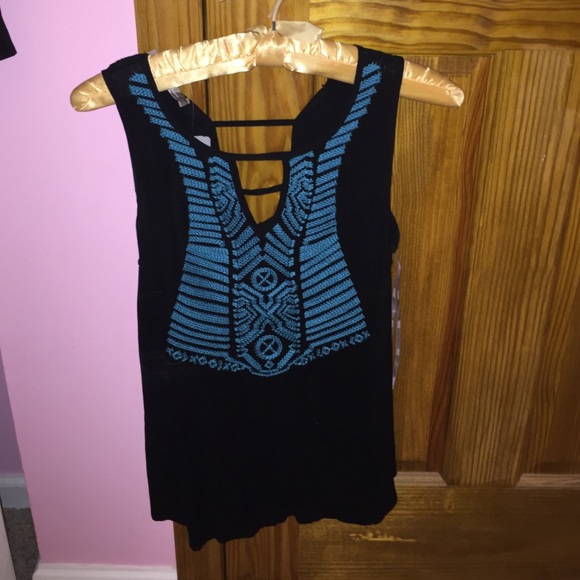 Tank top - Picture 1 of 2