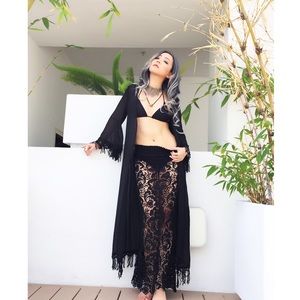 Long kimono w/ bell sleeve & crochet fringes NWT