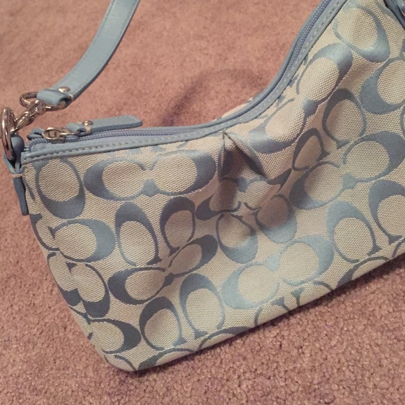Coach purse in new condition