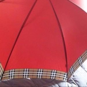 Authentic Vintage Burberry umbrella