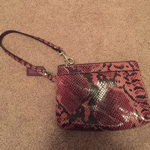 Coach wristlet new
