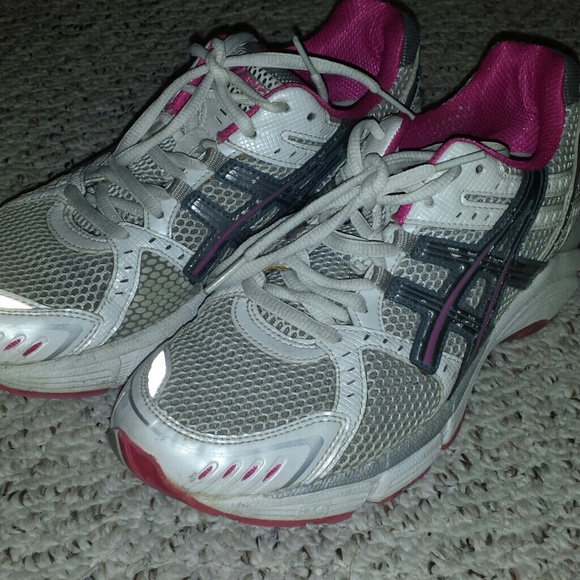 Asics Gel Foundation 10