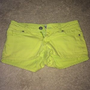 yellow shorts