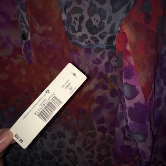 Women's Retro Chiffon Blouse - Picture 4 of 4