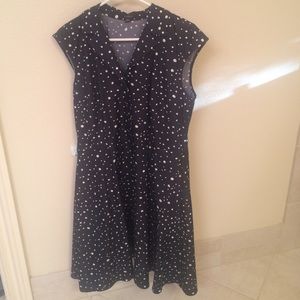 Ann Taylor back and white dress