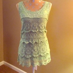 Mint green lacy top, size medium