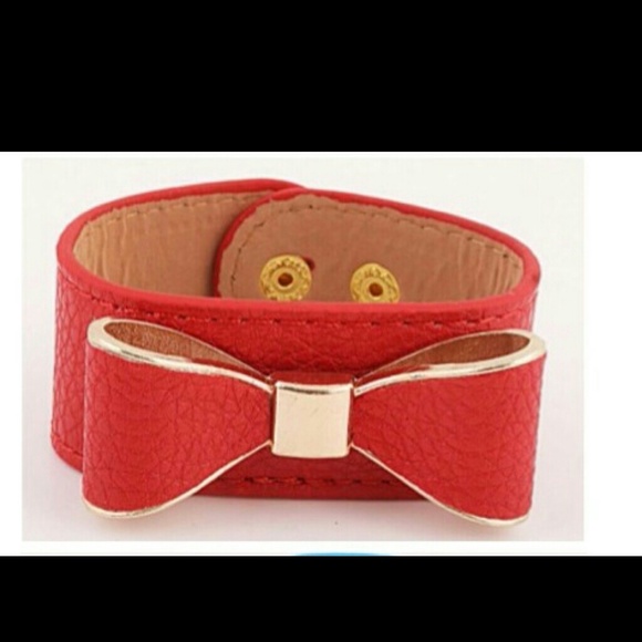 Red Bow Bracelet
