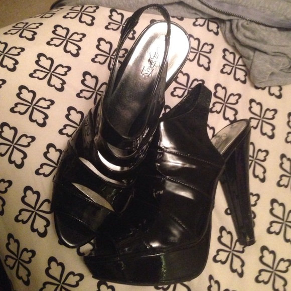 "City Streets" 5 inch heels