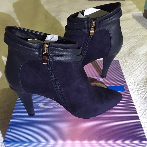 Brand New Indigo Bleu Suede Ankle Boot