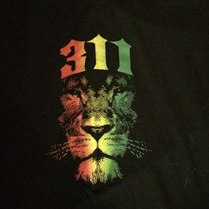 Black 311 short sleeve Rasta shirt