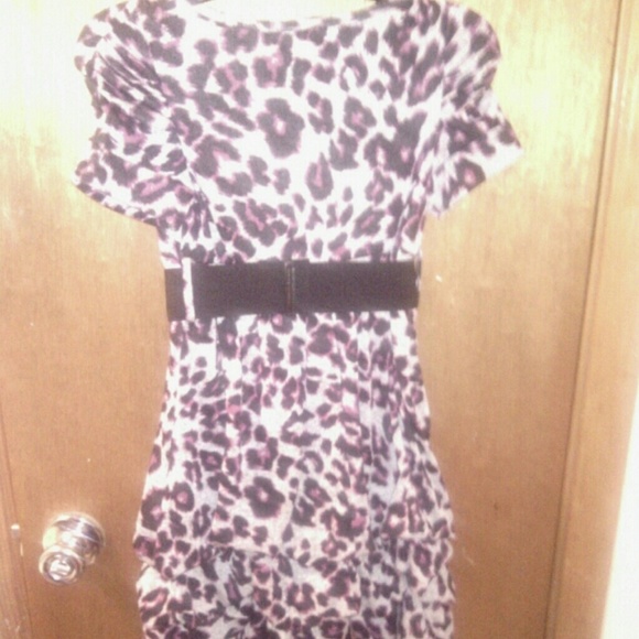 Dress - Picture 2 of 2
