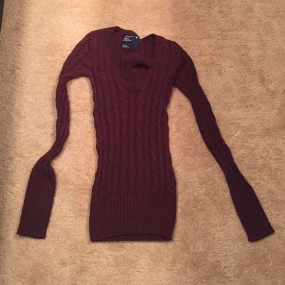 American Eagle Outfitters Tops - AE Maroon Sweater