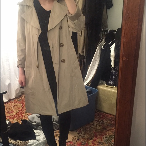 Michael Michael Kors Trench Coat - Picture 2 of 4