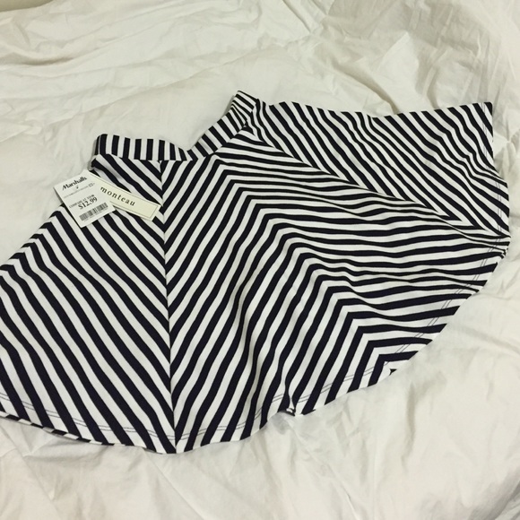 Monteau: striped flowy skirt