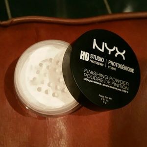 HD studio (finishing powder)