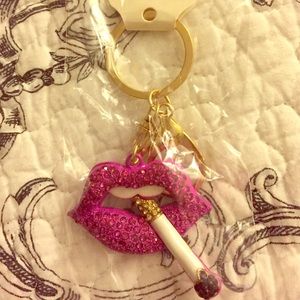 Lips and cigarette keychain