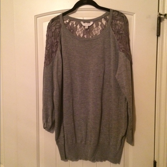 Gray sweater with lace detail