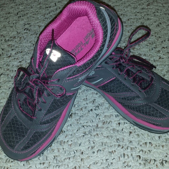 Altra Provisioness zero drop shoe