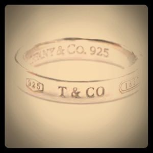 Tiffany & Co 1937 Narrow ring