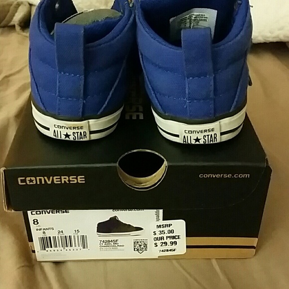 Converse - Picture 2 of 3