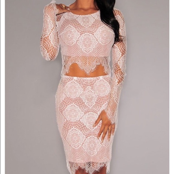 Gorgeous lace crop top and skirt set!