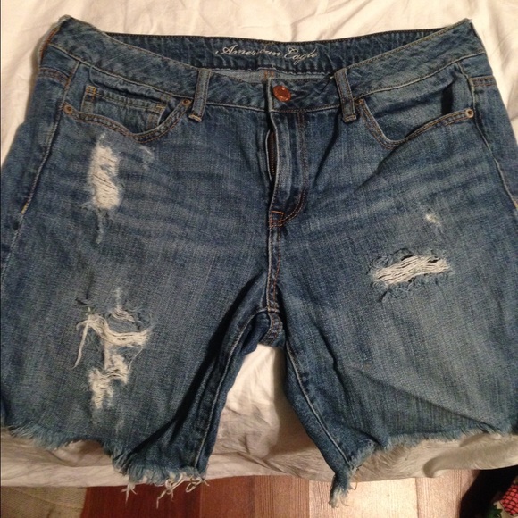 American Eagle Bermuda Shorts