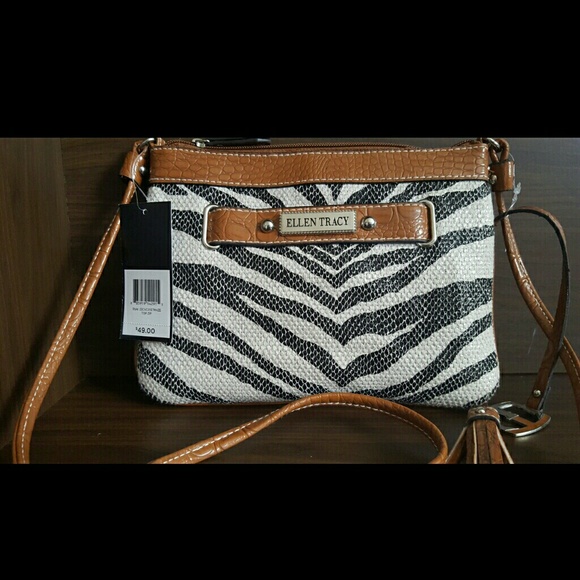 Ellen Tracy crossbody bag