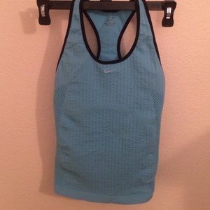 Nike workout top