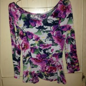 Floral peplum 3/4 sleeve top