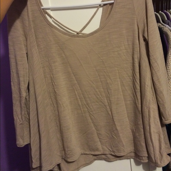 AEO shirt with open back. Just needs to be ironed