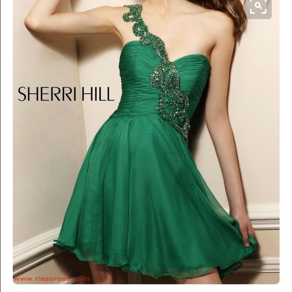 Emerald Sherri Hill Dress - Picture 4 of 4