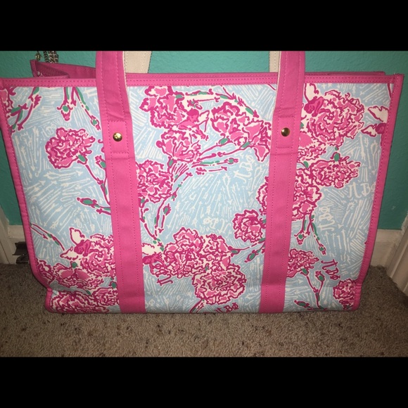 SOLD Lilly Pulitzer Tote Bag - Pi Beta Phi Print - Picture 2 of 4