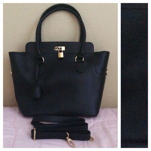 Black structured top handle purse. *NWOT