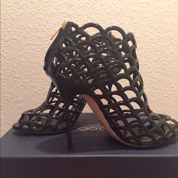 SOLD on eBay‼️ Sergio Rossi Mermaid Bootie - Picture 2 of 4