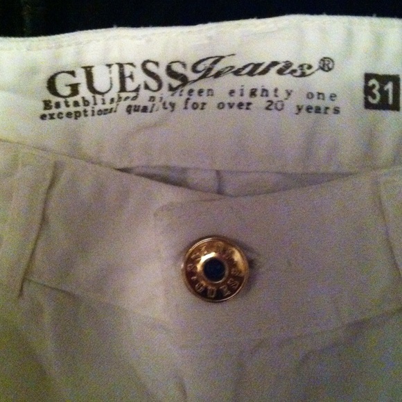 Guess super white - Picture 3 of 3