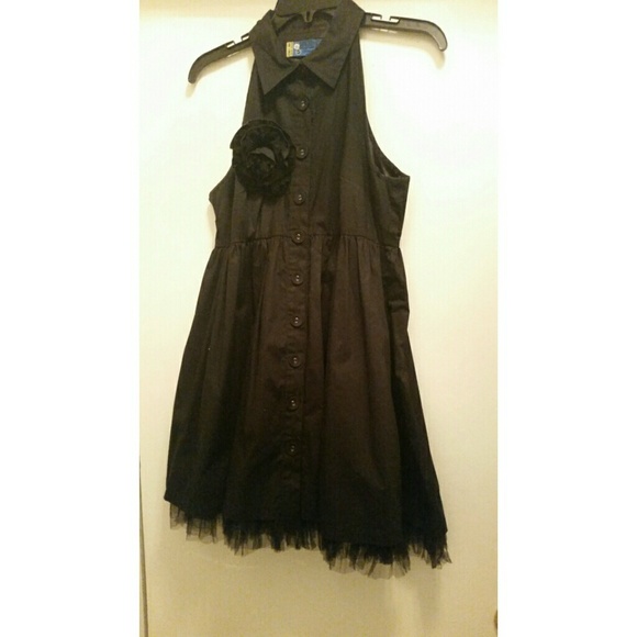 Dresses & Skirts - Black tea party dress
