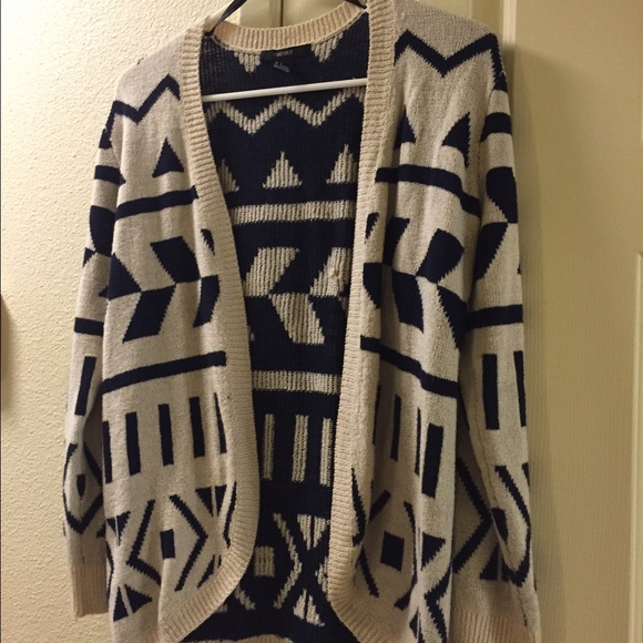 Forever 21 Aztec sweater