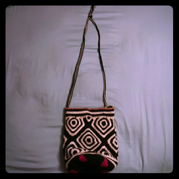 BillaBong tribal purse