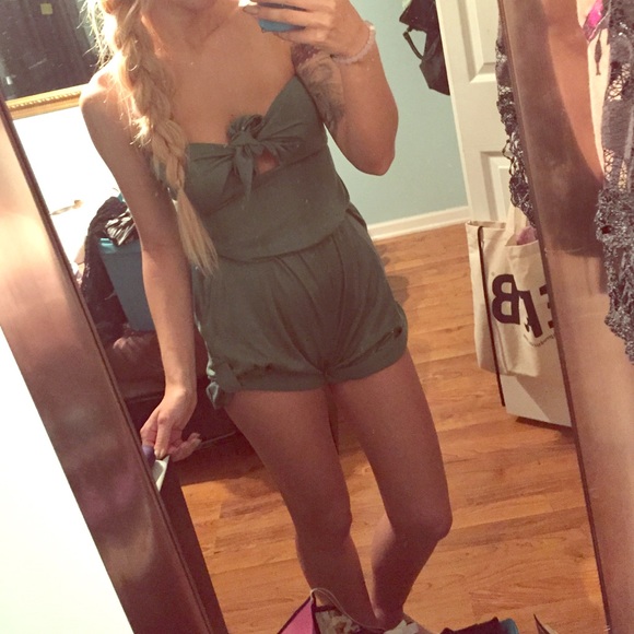 Romper ❇️ HOLD❇️