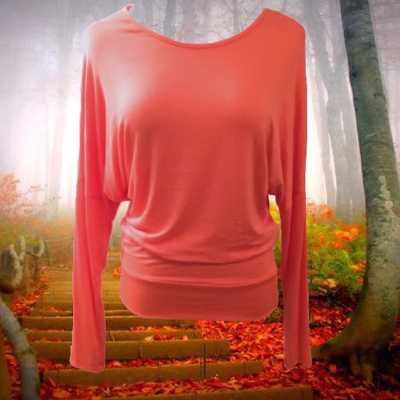 🍑 rue 21 Batwing Top