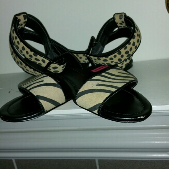 Betsy Johnson Sandals